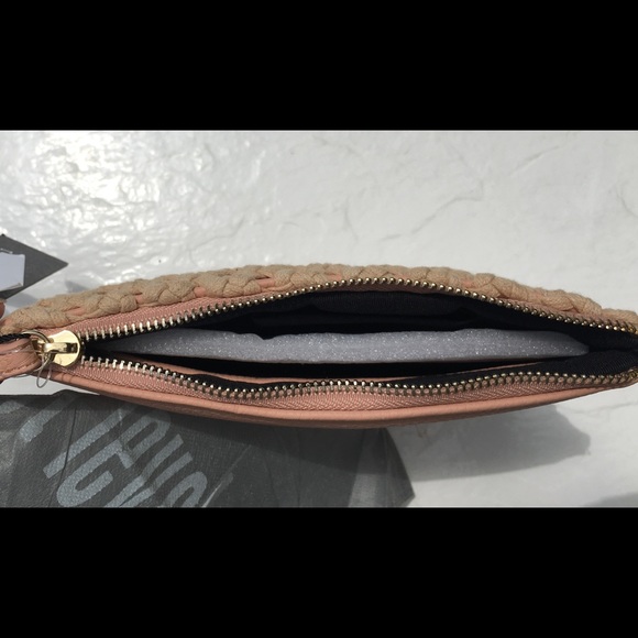 Street Level Women's Pink Wristlet with Dust Bag - Picture 5 of 7